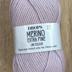 DROPS Merino Extra Fine uni colour, 40 розовая пудра