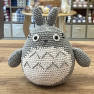 Вязаная игрушка ТОТОРО